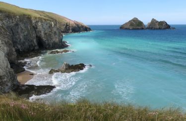 Holywell bay